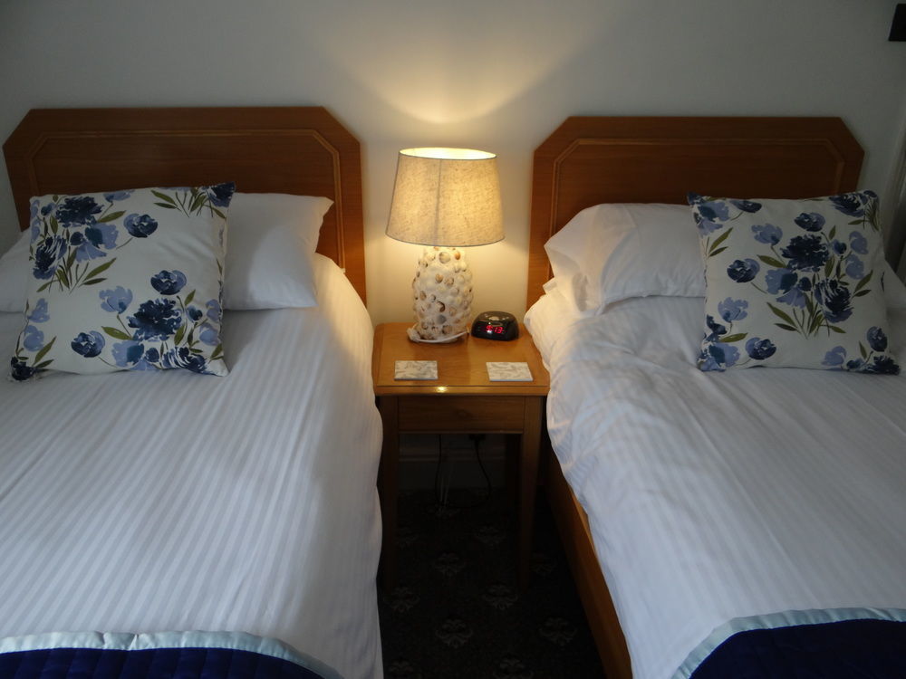 The Slipway B&B พอร์ตไอแซค ภายนอก รูปภาพ